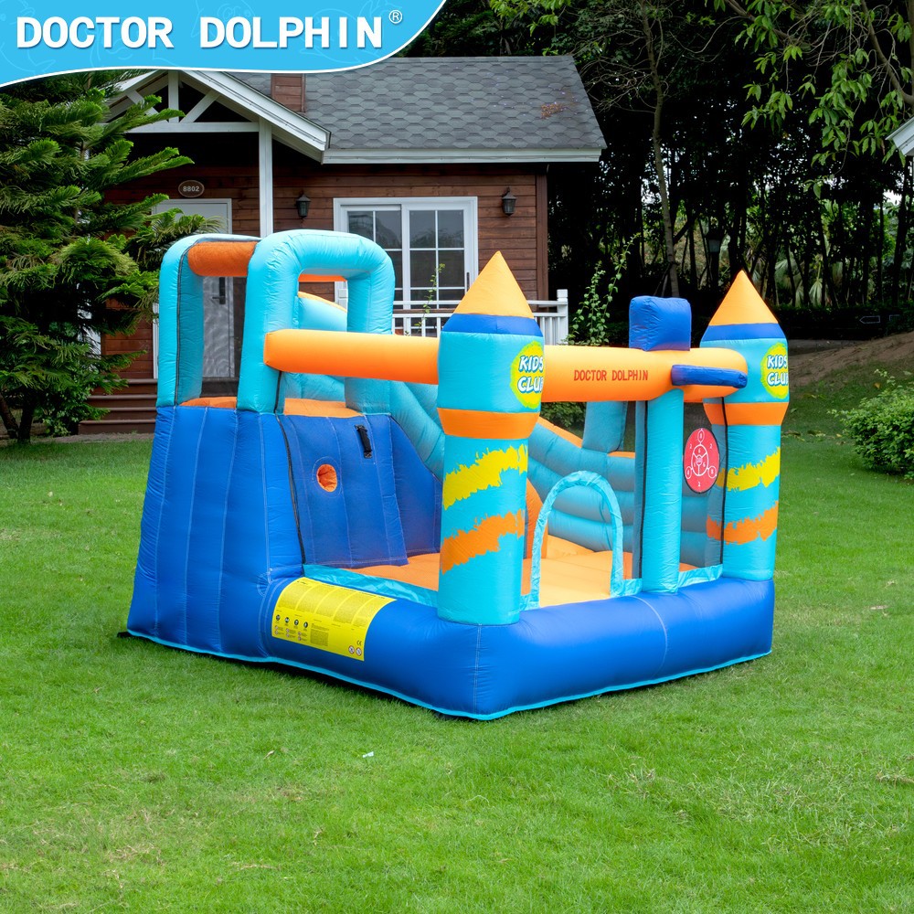 Inflatable castle