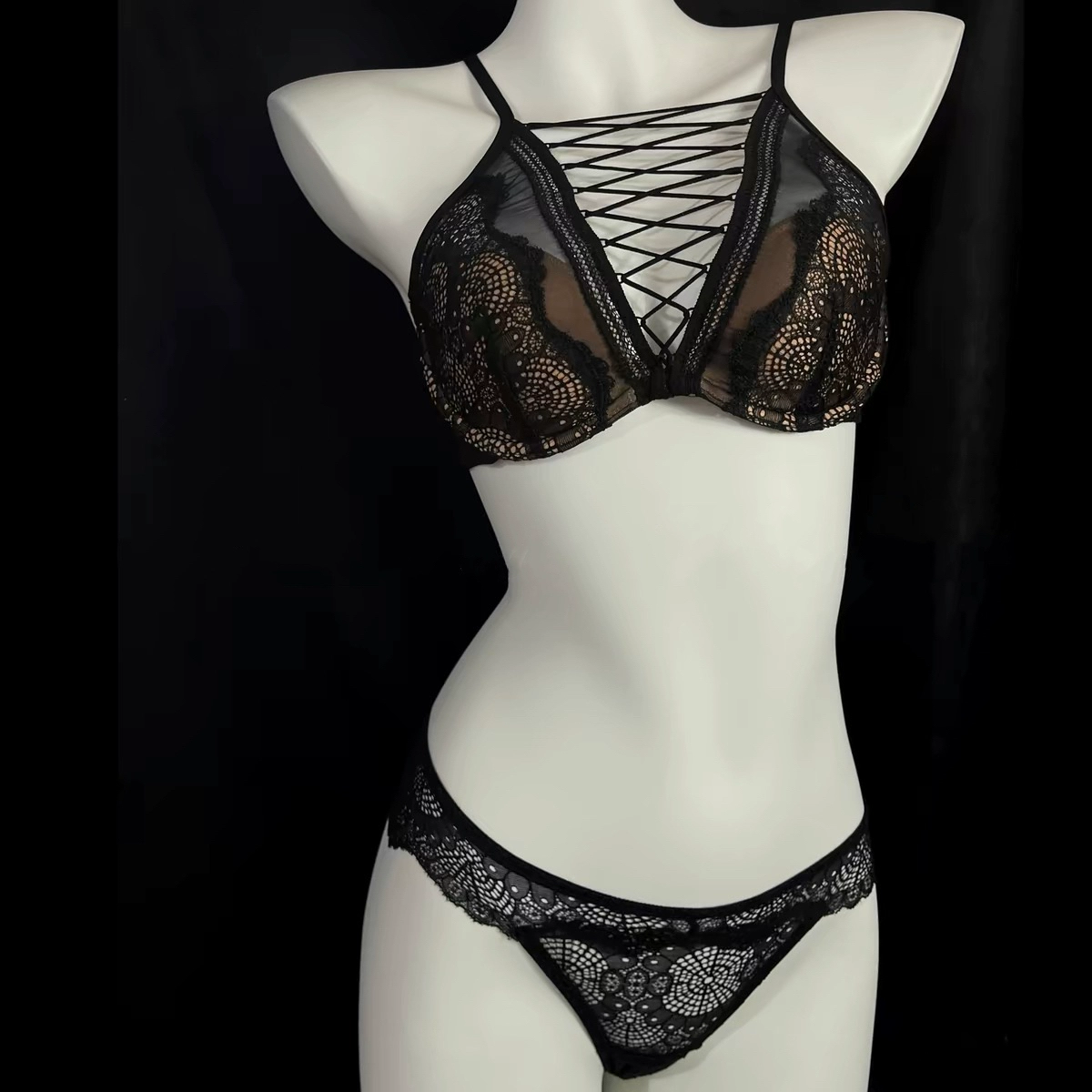 Французское нижнее белье женское маленькое сундук, чтобы собрать тонкое мягкое стальное кольцо