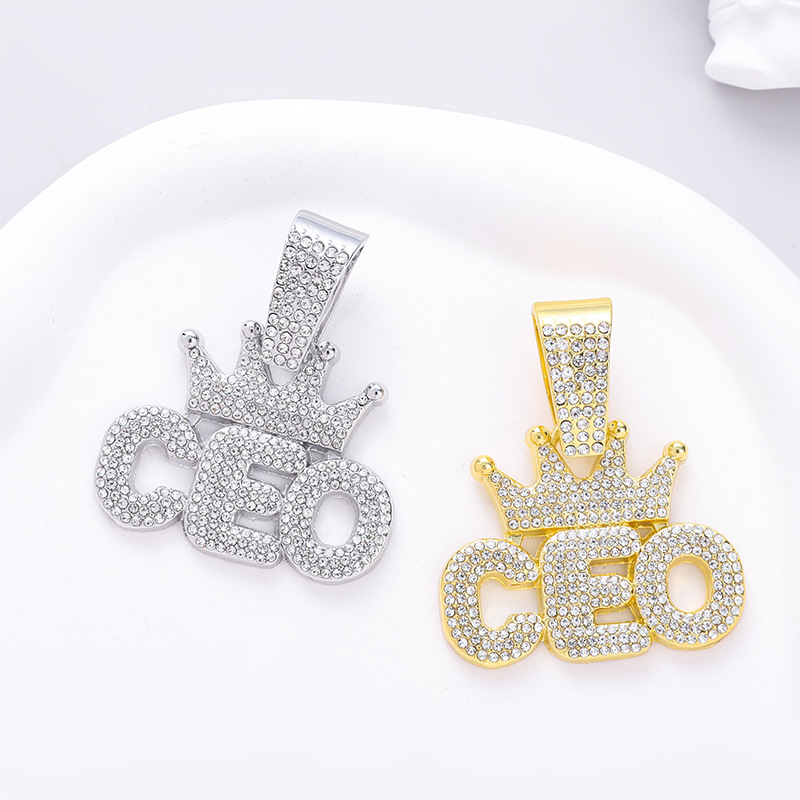 Europa y Estados Unidos Hip-Hop Diamante Colgante de letras Ceo Collar cubano Hip-Hop Hombres Accesorios de discoteca callejera