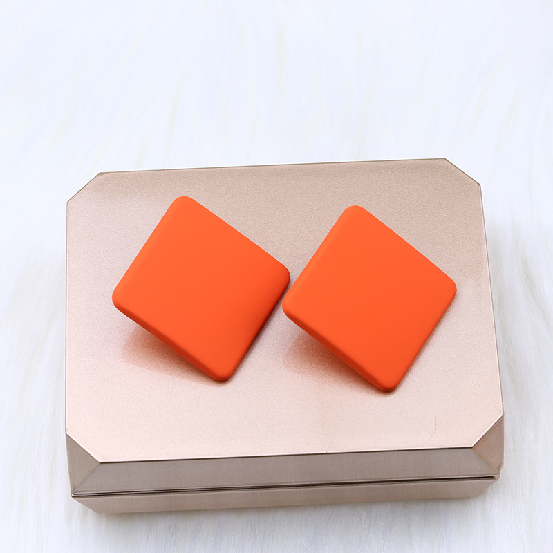 1 Pair Simple Style Geometric Arylic Stoving Varnish Women's Ear Studs display picture 7