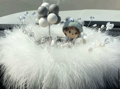 Perfplant seat, and Long-Lasting - 22-anti-slip-mat-gray-and-white-ball-doll