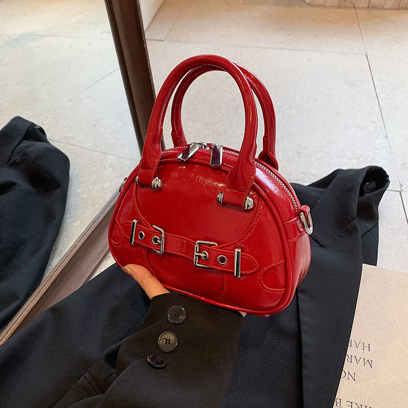 Hand-held High-end Bowling Bag for Women 2024 Summer New Simple and Fashionable Single Shoulder Bag, Unique Trend Crossbody Bag