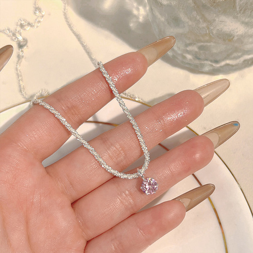 Minimalist Sweet Olive Green Diamond Pendant Starry Sky Necklace, Unique Light Luxury Shimmering Clavicle Chain