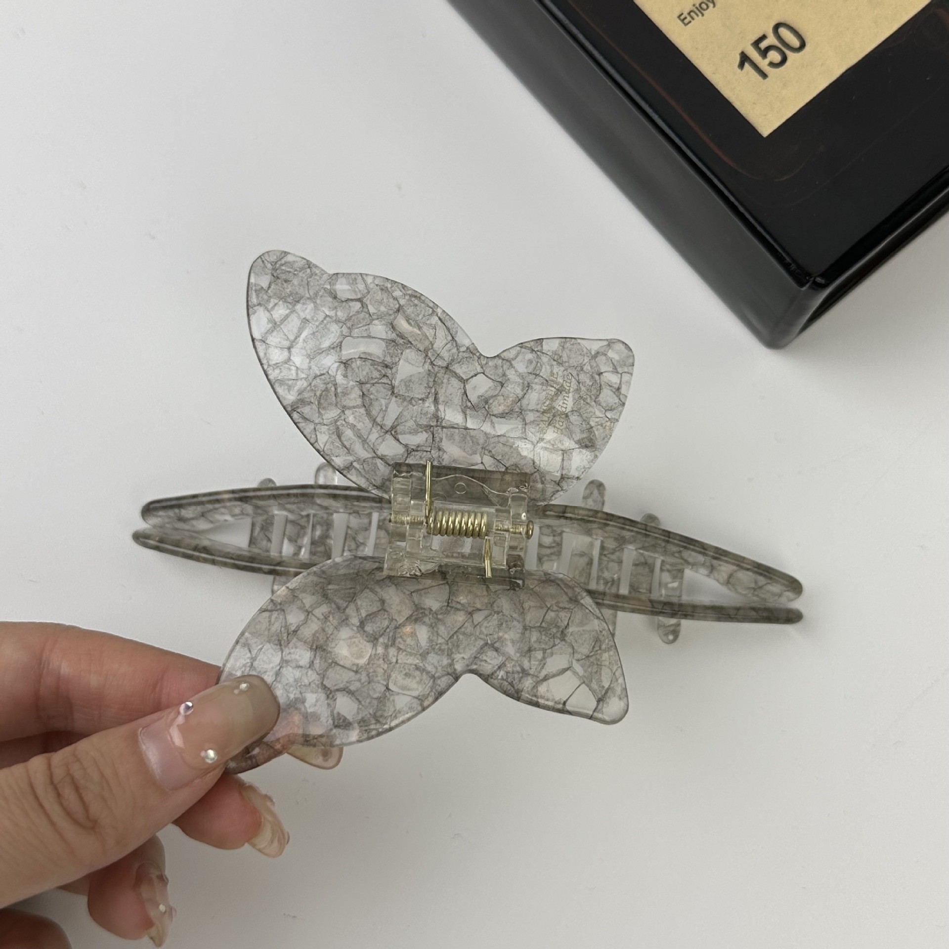 Pinza per capelli a farfalla in acetato accessori capelli_voghion.com