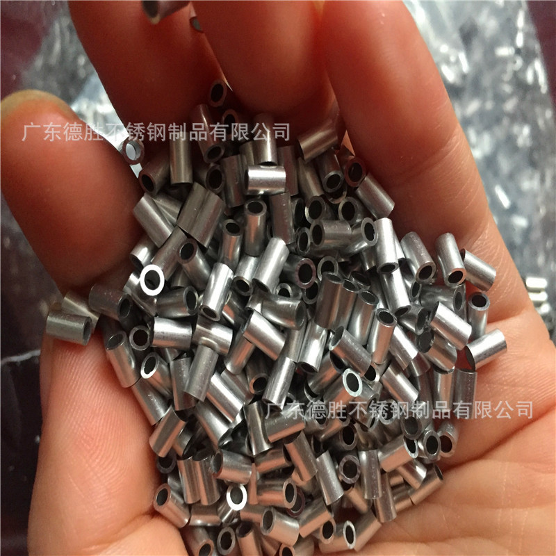 销售304毛细管加工 外径1 1.1 1.2 1.3 1.4mm壁厚0.15mm薄壁圆管