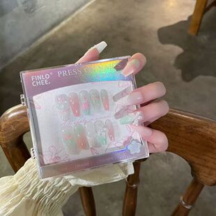 Finlochee���������NƬ��Ʒ���l�@��������ÿɲ�ж608���㴩��