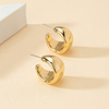 Fashionable metal universal design advanced earrings, simple and elegant design, high-quality style, wholesale