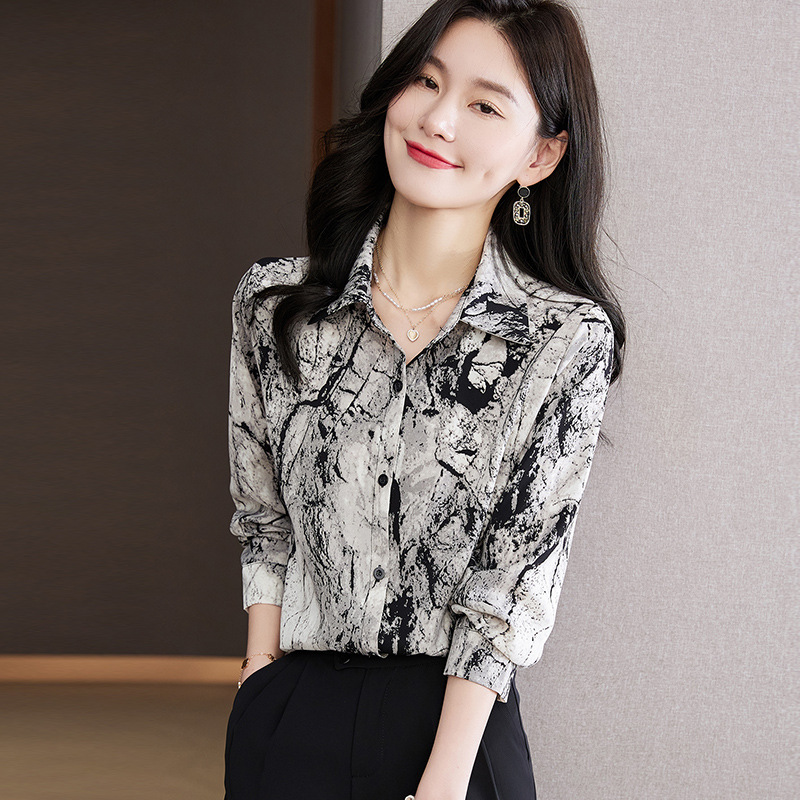 봄 긴 소매 여성 셔츠 봄과 여름 새로운 패션 한국 느슨한 얇은 그림 외부 캐주얼 여성 셔츠