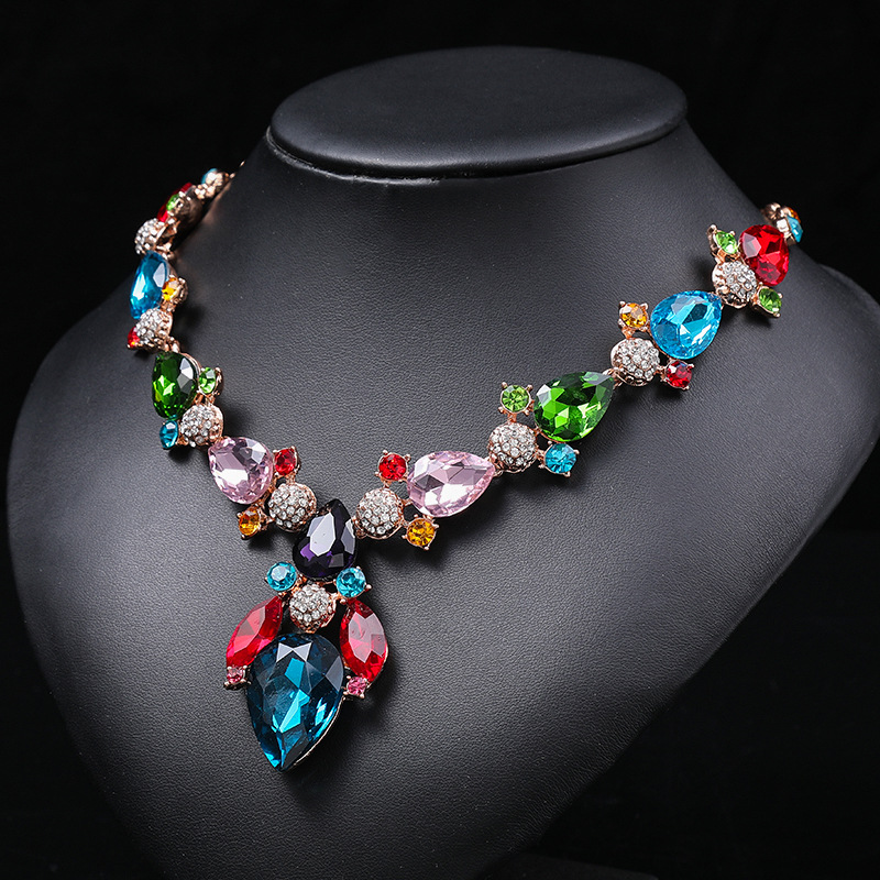 Exaggerated Colorful Necklace Set for Women's Sweater and Lock Bone Chain Alloy New Style_voghion.com