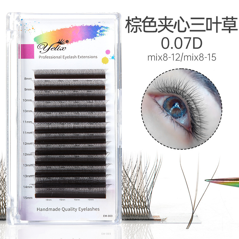 Fábrica de pestañas de color especial para pestañas 0.07 super suave no dispersar raíces 3D cómic sándwich injerto de pestañas de trébol