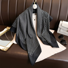 新款英伦风丝巾90cm斜纹围巾时尚百搭必备纯色大方巾防晒披肩头巾