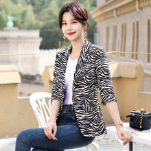 豹纹小西装外套女2023年春夏新款韩版时尚气设计级感炸街西服上衣