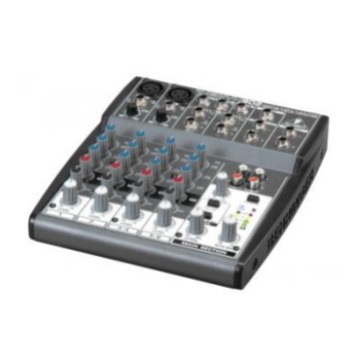 behringer    802调音台模拟调音台高级2路单声道模拟调音台