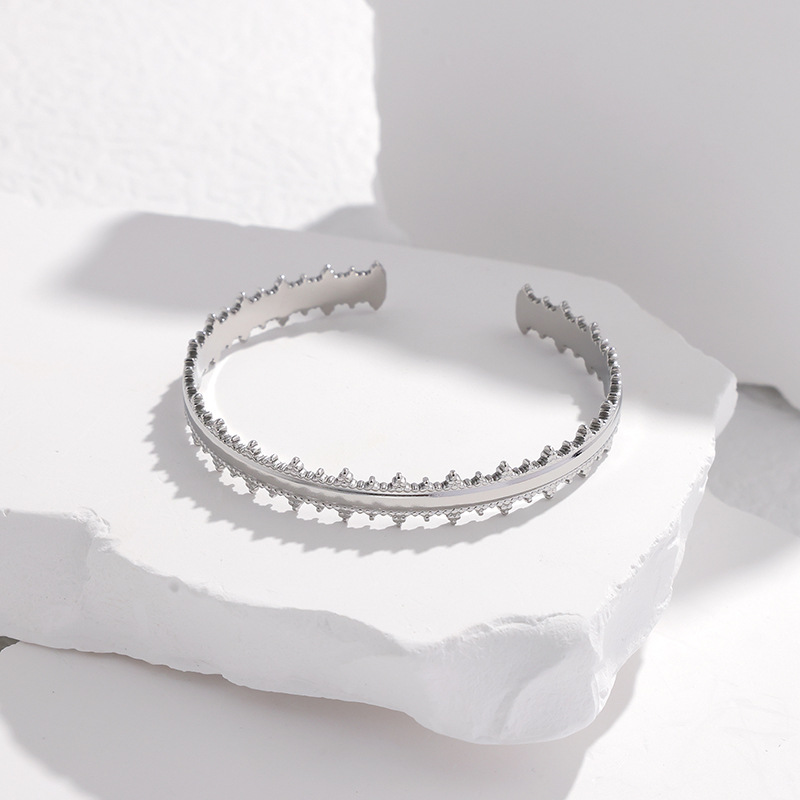 1 Piece Quantity Daily Occasion Fashion C Shape 304 Stainless Steel 18K Gold Plated Stainless Steel Bracelets In Bulk