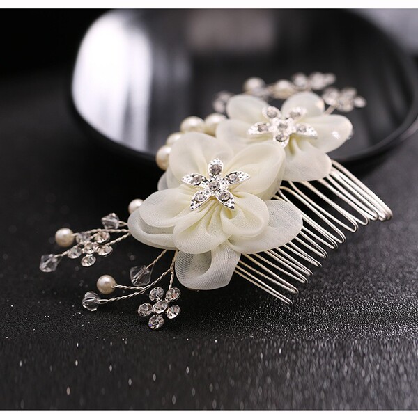 Hot Selling European and American Bride Hair Comb Silk Flower Rhinestone Flower Headwear Mori Style Hair Accessories Wedding Dress Hair Comb Accessories