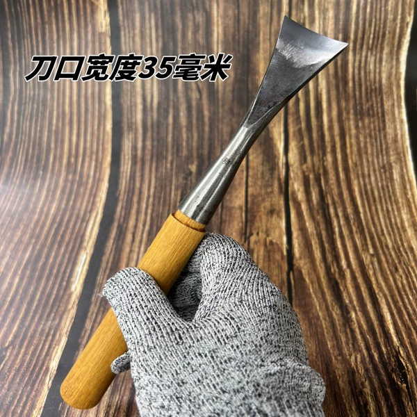 3.5 cm sharpened with handle (sandpaper will be sent to you if you take the photo) and can be hammered