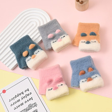 0-3儿童手套秋冬季卡通可爱针织保暖防寒五指防婴幼儿手套防抓脸