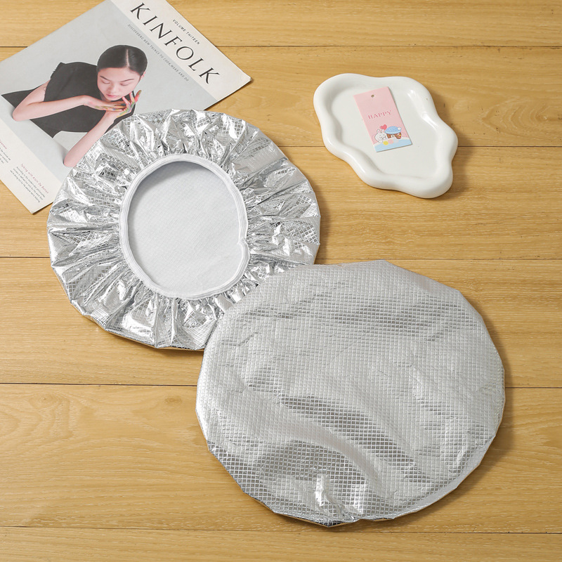 Cuidado del cabello, gorro de ducha, cuidado del cabello, tinte para el cabello, aceite para hornear, pequeño libro rojo, papel de aluminio, mascarilla para el cabello, calor a temperatura constante, calentamiento, evaporación, sombrero