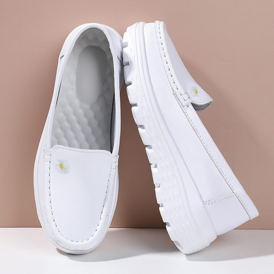 Soft-soled nurse shoes genuine leather summer hollow breathable non-slip non-smelly feet small daisy small white shoes comfortable medical shoes for women