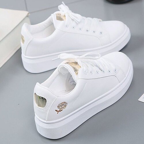 Women's Spring Shoes 2024 New White Sneakers Korean Style Spring Platform Flat Laced Casual Shoes for Students