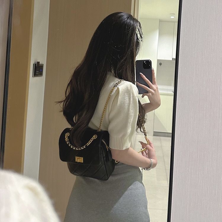 2024 New High-end Leather Small Aroma Caviar Diamond Chain Backpack, Elegant Commuter Style_voghion.com