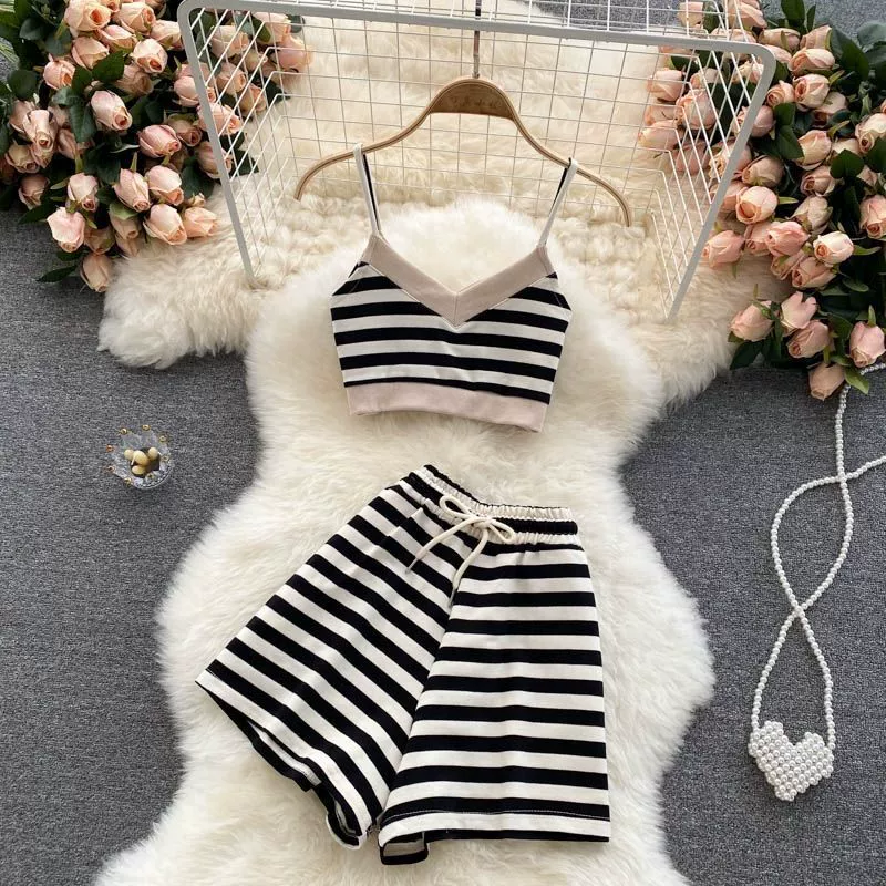 Спортивный костюм женский летний новый короткий подтяжка топ дикий с высокой талией широкие брюки ретро полосатый набор из двух частей