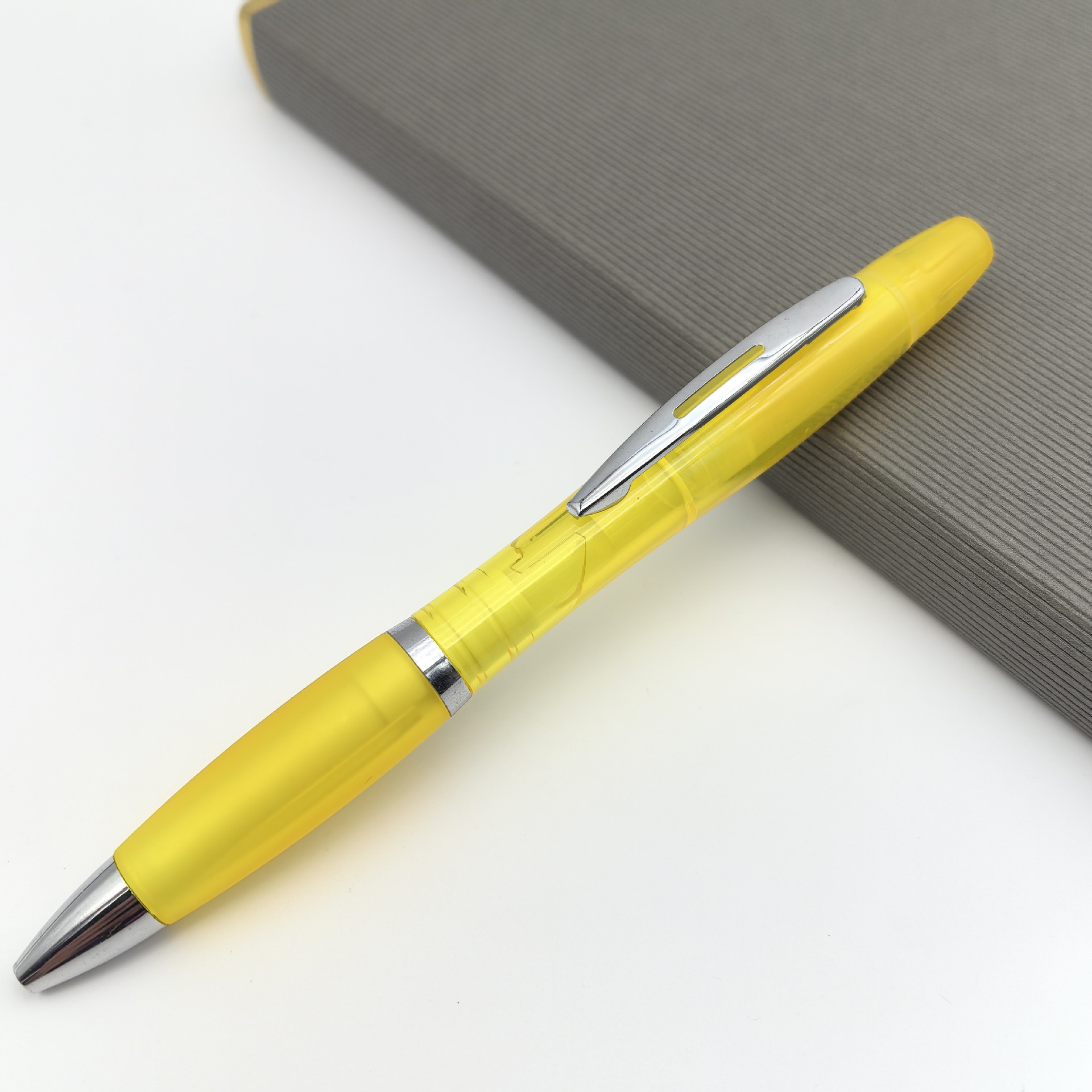 Personalizado multifuncional pluma de doble cabeza creativa pluma de doble cabeza líquida pluma de aluminio publicitaria 2 para pluma de bola