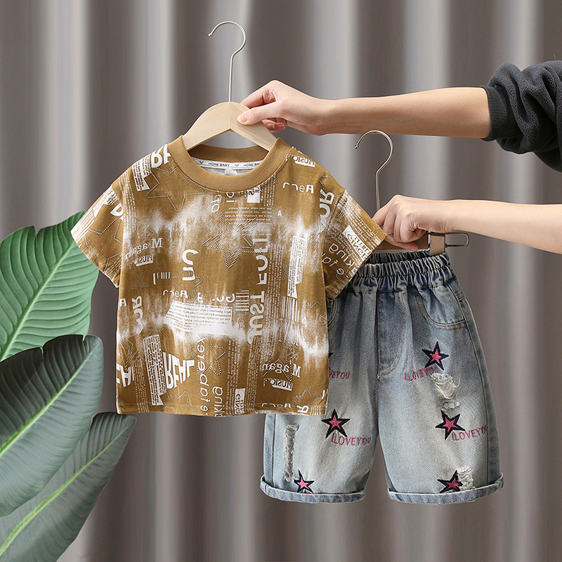 7277 Traje de camiseta de manga corta para niños 2025 nueva ropa delgada de verano para niños, traje de verano de dos piezas de verano