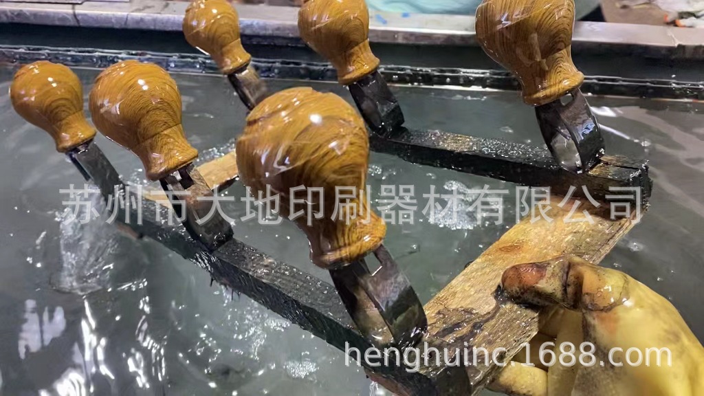 供应水转印设备及加工