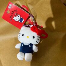 爱心扣hellokittyHello哈喽公仔钥匙扣挂件挂饰礼物包包毛绒可爱