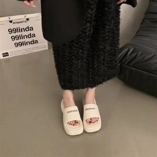 Pantuflas de plataforma de plataforma de lentejuelas negras, zapatos de mujer, 2025 nuevo estilo, sandalias de vacaciones junto al mar de verano, sandalias