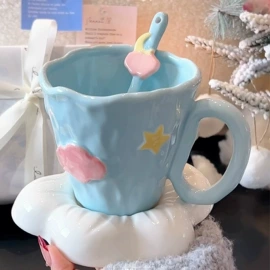 咖啡杯;盘;陶瓷杯