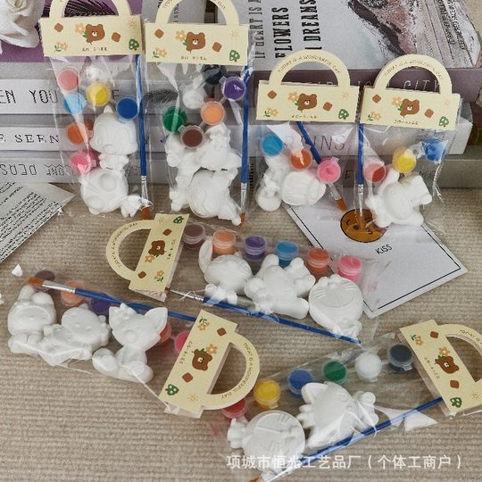 Gypsum Doll Handmade DIY Graffiti Toy Painting Painted White Embryo Colored small size Doll Children's Holiday Gift