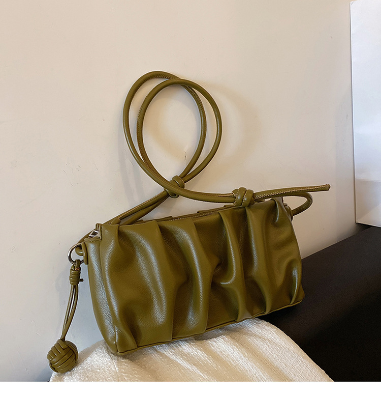 Autumn 2021 New Fashion Messenger Underarm Bag Fold Western Style Single Shoulder Bag display picture 26