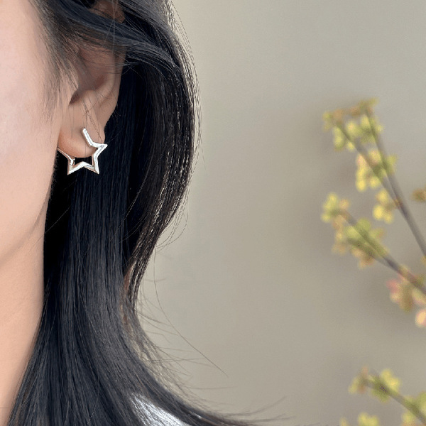 Geometric retro fashionable earrings