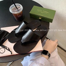 葡萄妈同款 夏季新款圆头简约三角夹趾平底拖鞋女真皮平底凉鞋