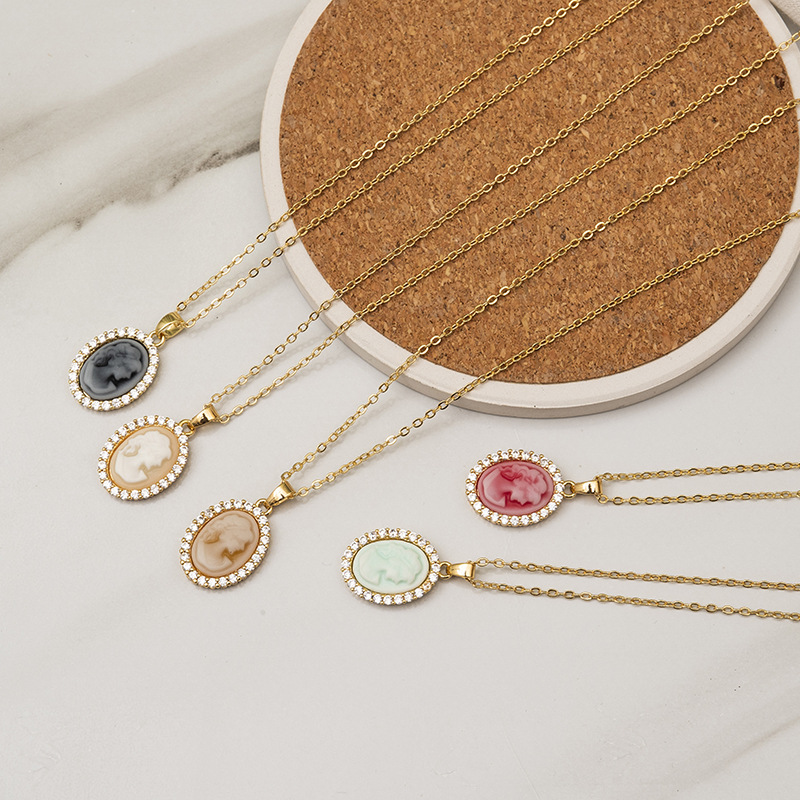 Retro Portrait Oval Copper Enamel Zircon Pendant Necklace 1 Piece