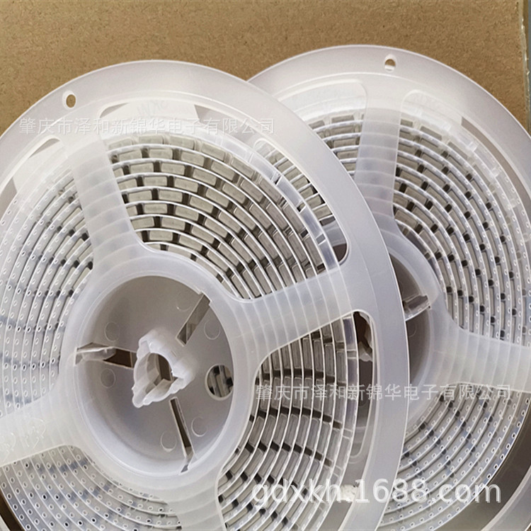 片式瓷介高压3035电容