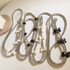 Simple black and white love bow silver beads diagonal long chain hand chain universal mobile phone case mobile phone lanyard for women