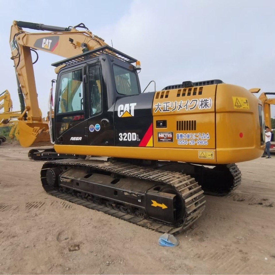 Venta de segunda mano carter 320D Komatsu 200 SanY205 línea de exportación de excavadoras modernas 215