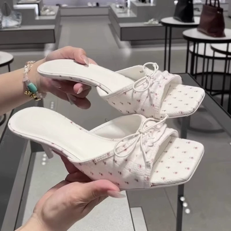 Коровья кожа версия ~ Лук цветочный сандалия