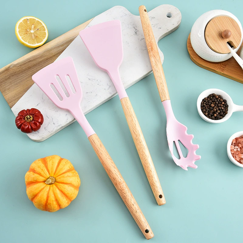 Spot silicone spatula for non-stick pans, special cooking spatula with wooden handle, 12-piece set including barrel self-heating bag