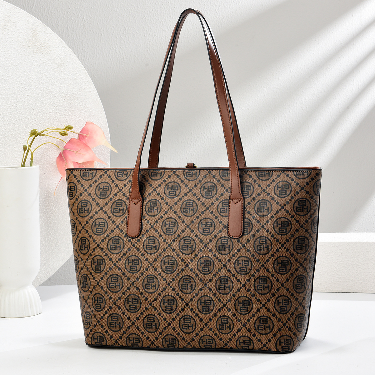 Bolso Tote Bag Patrón retro Nuevo bolso de axila Modelo de comercio exterior Bolso de mujer de Taizhou Bolso de hombro de gran capacidad bags