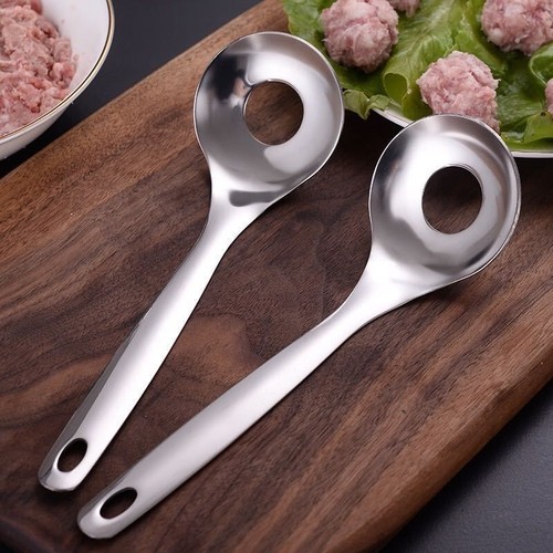 Stainless steel meatball maker, squeezing meatball tool, household meatball making spoon, meatball pressing tool, scooper