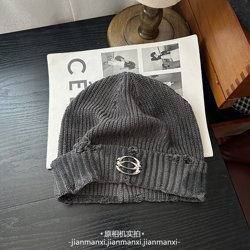 个性做旧脏脏破洞针织帽秋冬翻边套头帽保暖洋气字母标百搭毛线帽|undefined