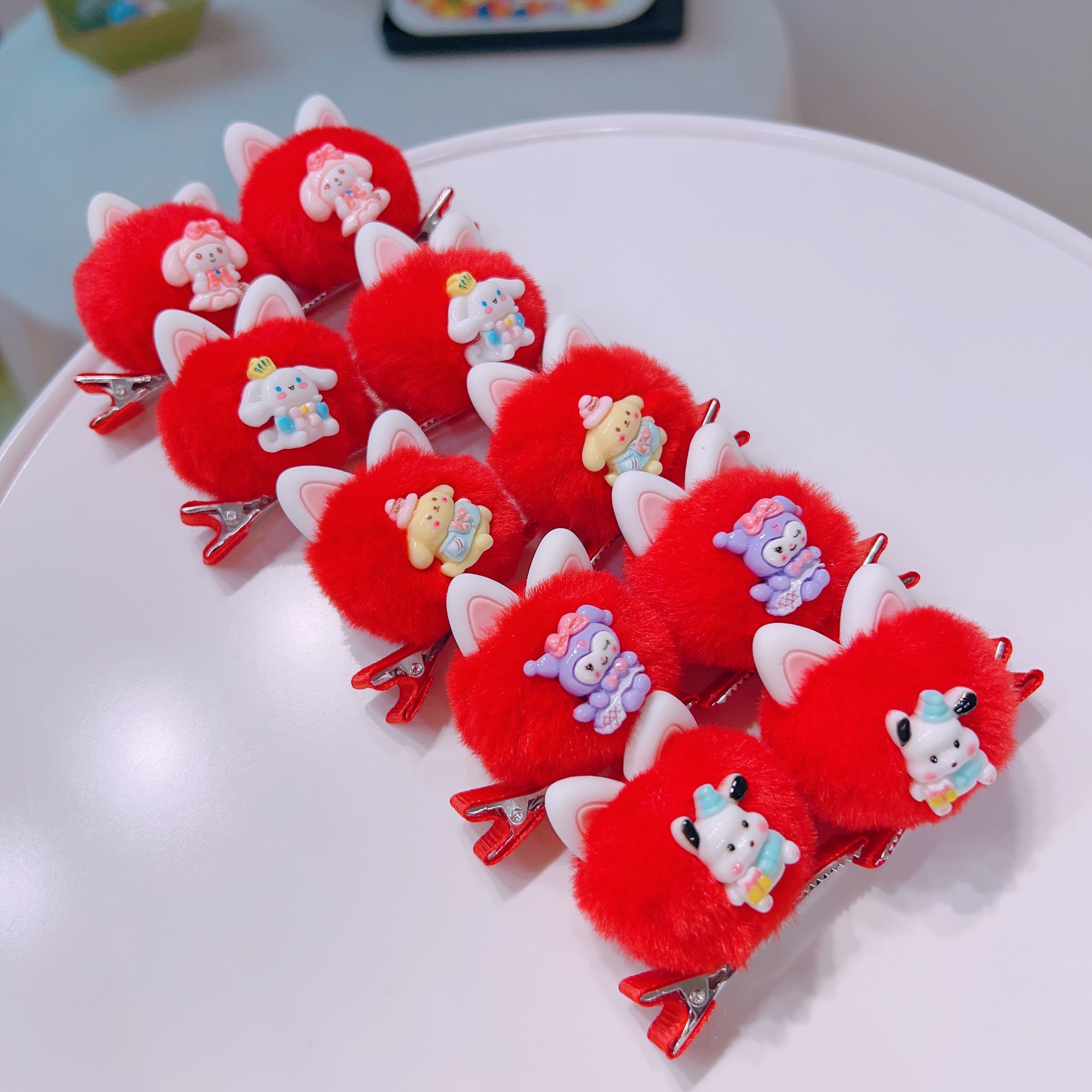 Red colored velvet gift box, hairgrip, 10 pieces