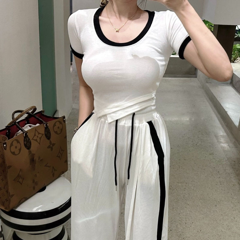 Design Sense Contrast Color u Neck Irregular Short T-shirt Women's Summer New Slim Casual Pants Wide Leg Pants Two-piece Suit