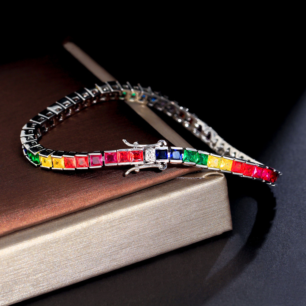 Geometric Elegant Zircon Copper Bracelets Plating Box Clasp Closure display picture 4