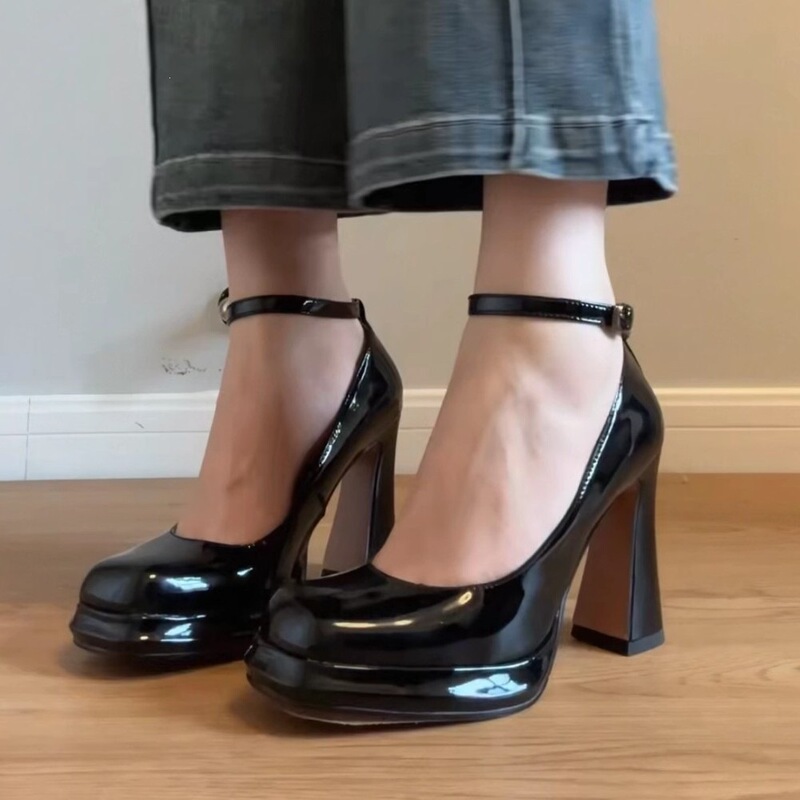 2025 Summer New Style Chunky Heel Shallow Platform Shoes with a Sweet and Elegant College Style, Simple, Comfortable, Versatile High-Heeled Single Shoes 2025 Summer New Style Chunky Heel Shallow Platform Shoes with a Sweet and Elegant College Style, Simple, Comfortable, Versatile High-Heeled Single Shoes