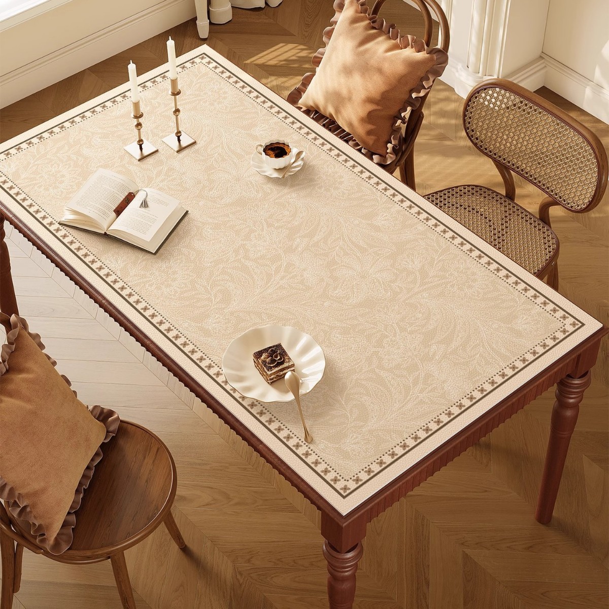 Tablecloth with a Light Luxury and High-End Feel, Waterproof, Oil-Proof, Non-Slip, Heat-Resistant, Table Protection Mat, American Retro Style Coffee Table and Dining Table Mat